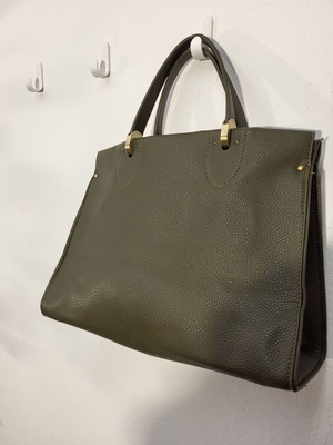 Caprisa handbag khaki like new, eco leather