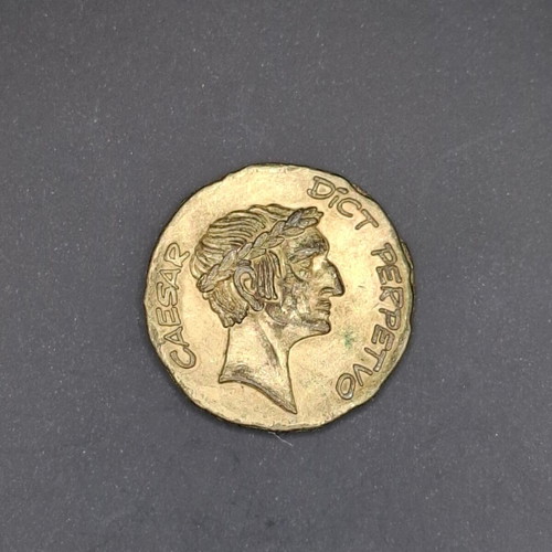 Collectible Nutella 1995 Julius Caesar Asterix & Obelix Edition coin like new