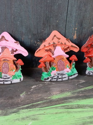 Plaster mushrooms new