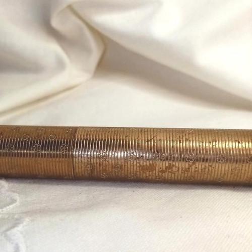 Elizabeth Arden Wings of Glory lipstick used vintage 1940