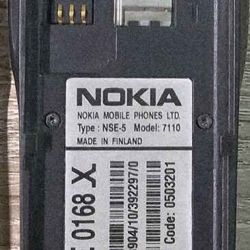 Nokia 7110 used in very good condition with charger