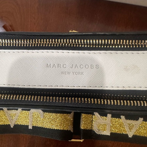 Marc Jacobs camera bag like new, white and brown