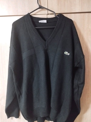 Lacoste V-neck shirt XXL like new, black