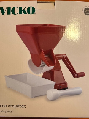 VICKO Tomato Press new in box