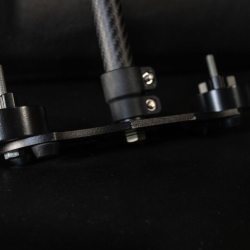 Steadycam Glidecam Carbon handheld stabilizer used with case and quick-release