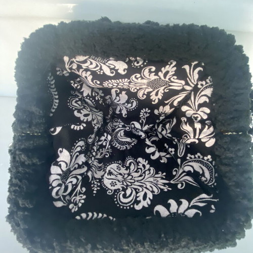 Puffy Pop Corn Handmade Bag Like New, Black, Medium Size
