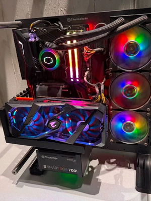 Gaming PC πλήρες μεταχειρισμένο, Intel Core i5-9600K, RTX 2080 AORUS Xtreme