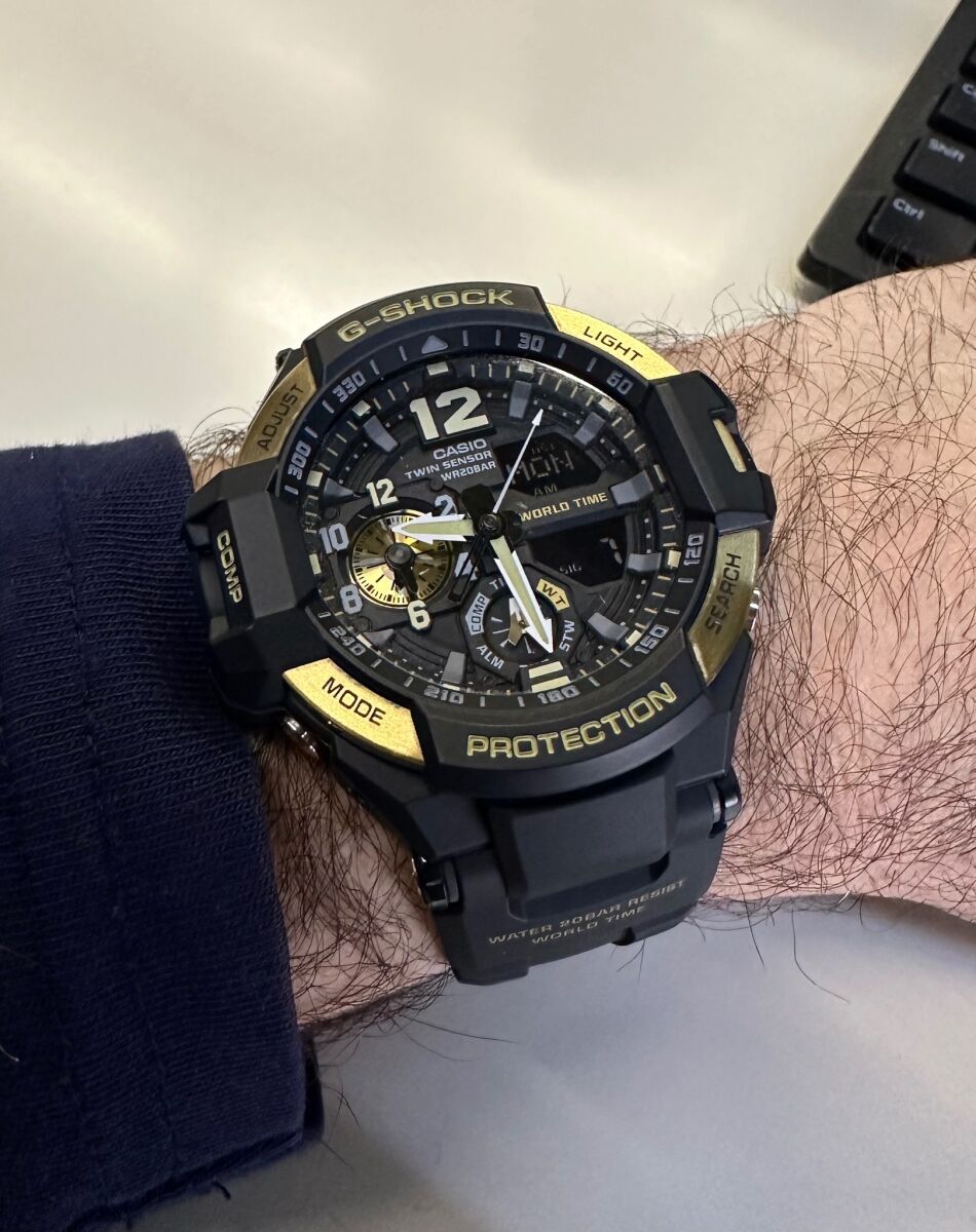 G-SHOCK mini × FINAL  GMN-50FH-4BJR ЧАСОВНИК CASIO G-SHOCK DWE-5657RE-1ER