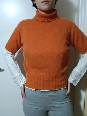 Knitted short-sleeve turtleneck sweater XS like new, orange