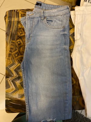 Women's pants like new, size S, white and blue, pack of 3