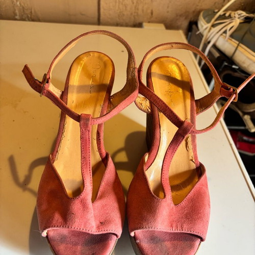 Platform sandals used, size 38, with wear