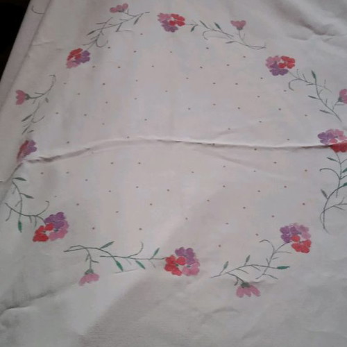 Tablecloth used 174x170 cm with painted design and handmade lace