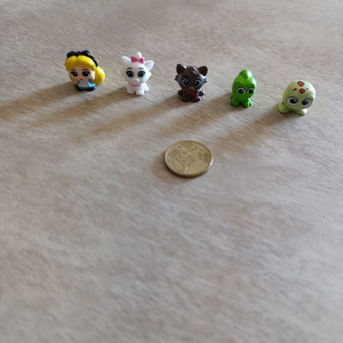 Disney Doorables Squishy Figures like new