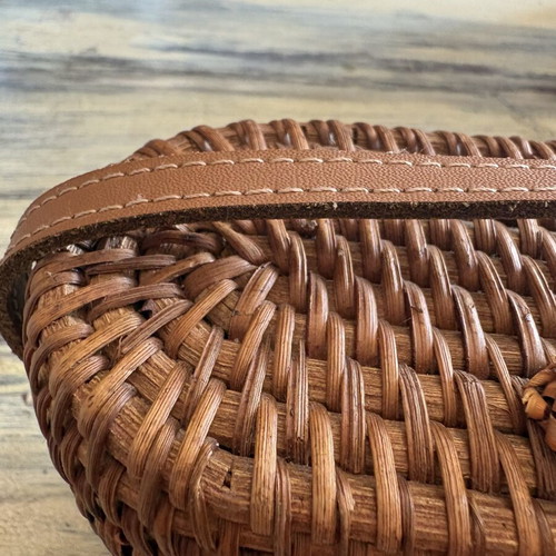 Small women's bag handmade from rattan, new, size 21/15