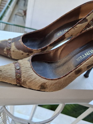 Hunter women's fur leather pumps like new, size 36, brown