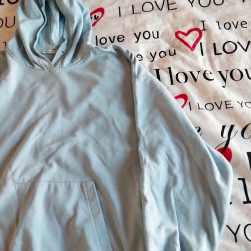 Stradivarius sweatshirt used, size Medium