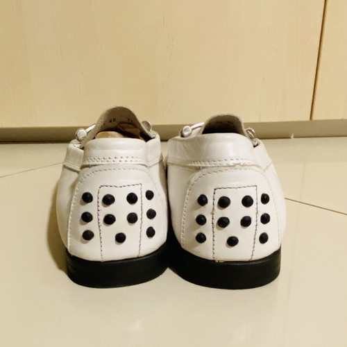P&Co white leather moccasins new, size 40