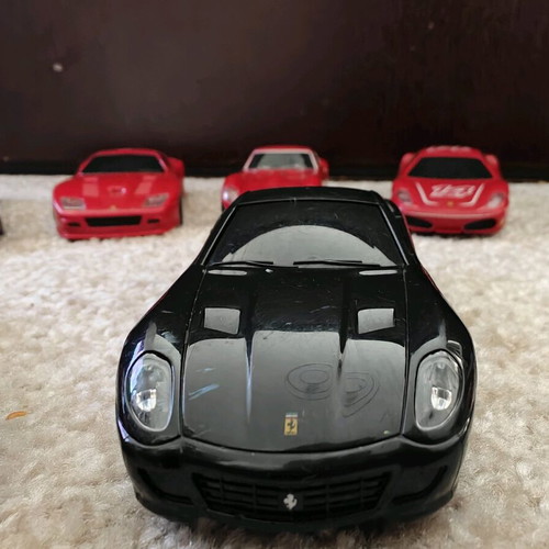 Ferrari toy car collection used, pack of 8 pieces