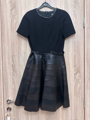 Karl Lagerfeld рокля нова, черна с плат от суитшърт и кожена пола