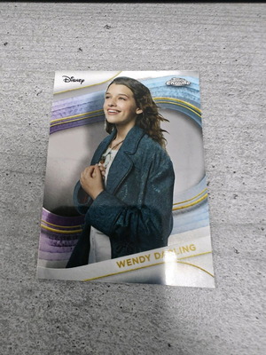 Disney Topps Chrome Wendy Darling like new
