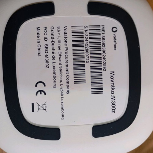 Vodafone WiFi router like new with SIM card port