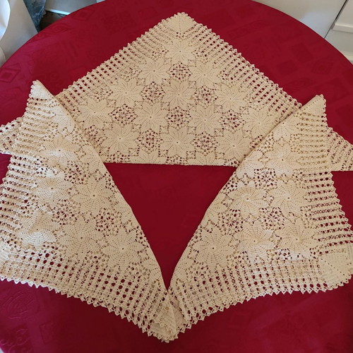 Crochet doily set handmade 3 pieces beige new