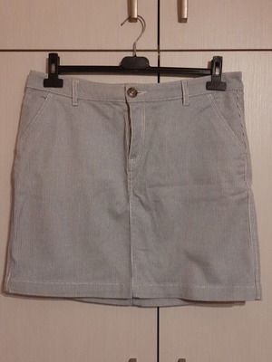 Striped skirt size 44 Logg H&M like new, white and blue