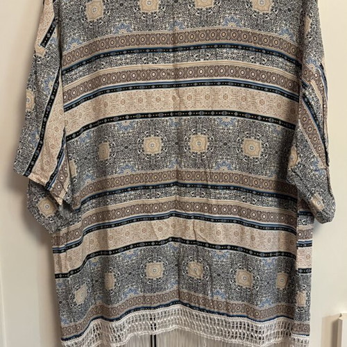 Kimono size L like new