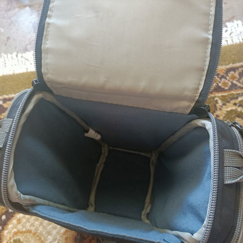 Case Logic Camera Bag for DSLR and Mirrorless Like New