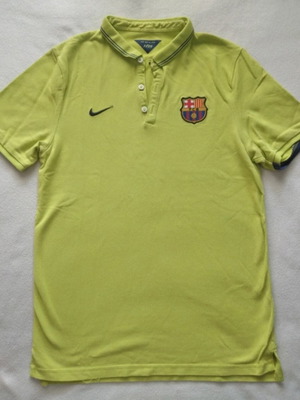 Nike vintage Barcelona polo shirt, light green, size M