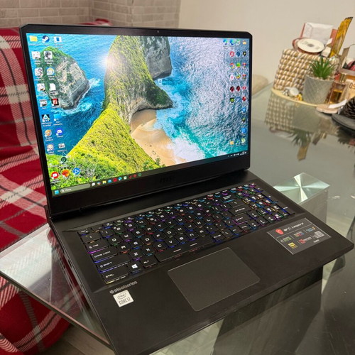 MSI GP76 Leopard like new with Intel Core i7, 16GB RAM, 1.5TB SSD, 17.3 inch