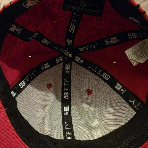 New Era Brooklyn Nets cap 6 7/8, limited cracked design, new