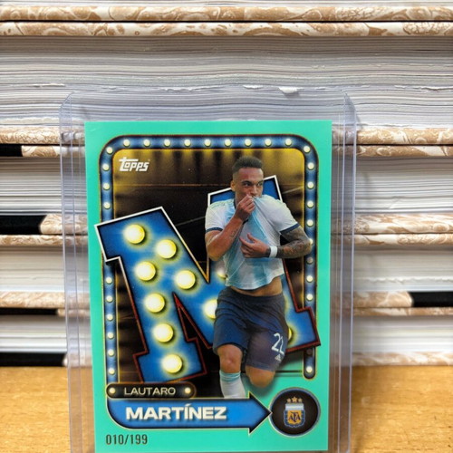 Topps Argentina Collector Tin 2025-26 Lautaro Martinez new