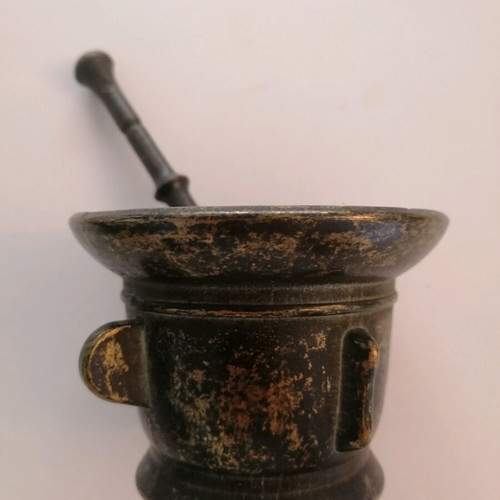 Small bronze mortar like new for decoration or use