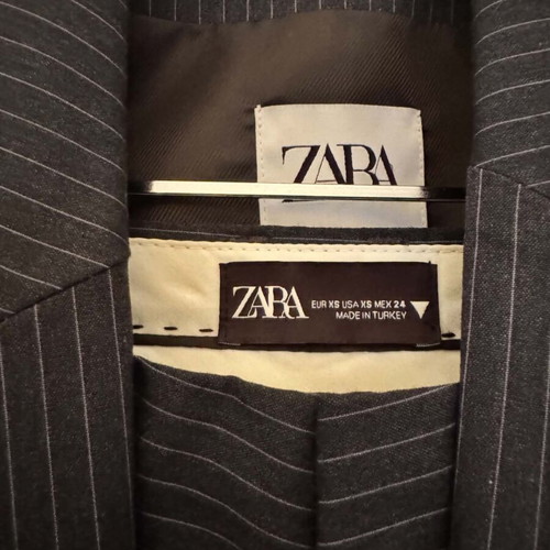 Zara suit set dark blue striped, like new, size XS