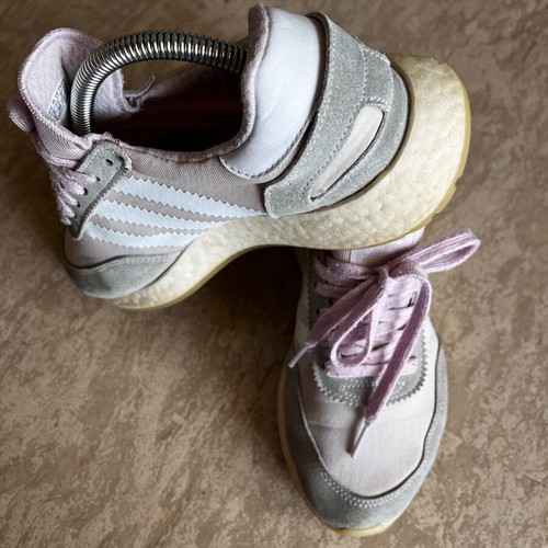 Adidas Original athletic shoes like new, size 37-37.5, pink and grey suede