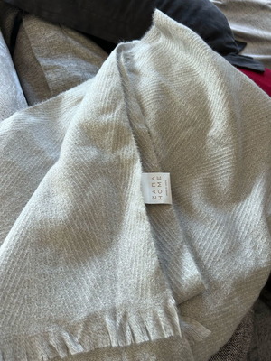 Zara Home ριχτάρι διθέσιου καναπέ κασμίρ καινούργιο