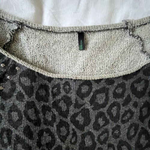 Benetton blouse size S, fits M, used