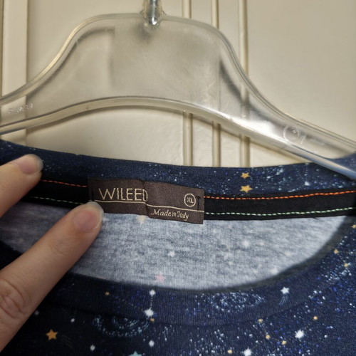 Short Sleeve T-shirt with Constellation and Planets Design like new, size M
