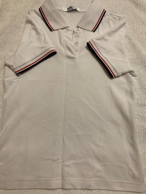 Women's blouses like new, 4 white and 1 green-blue with details