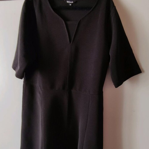 Women's dress black like new size XXXL
