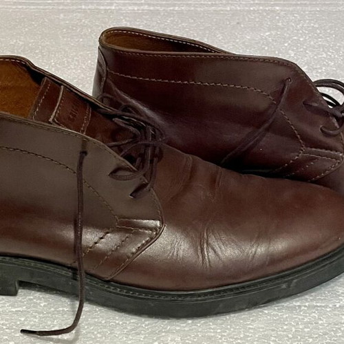 Kricket men's leather chukka boots like new, brown, size 44