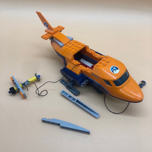 Lego Artic used with missing parts