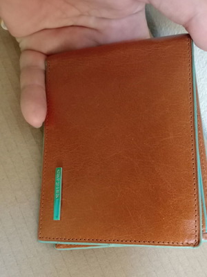 Wallet like new