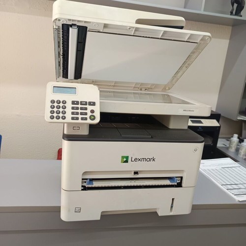 Photocopier machine lightly used, like new