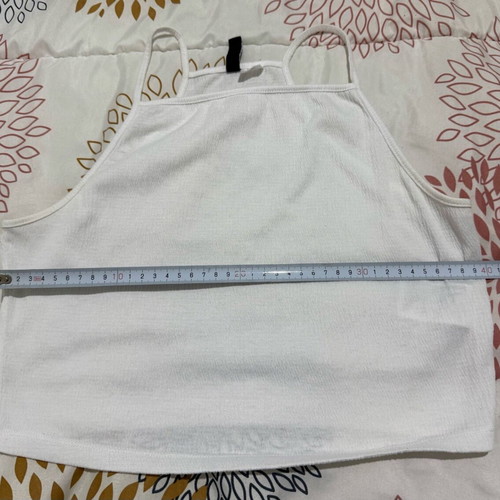 Crop top H&M used, size small, white