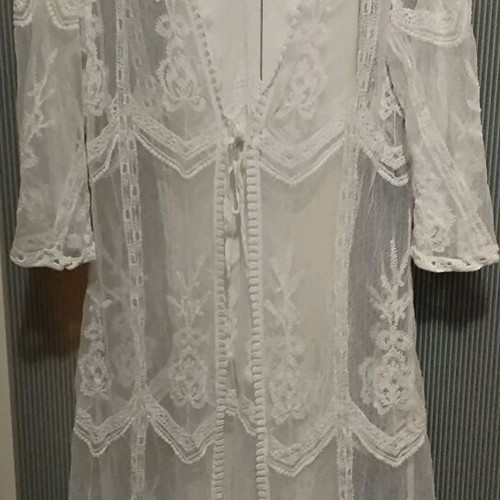 Women's kimono new, white, size L