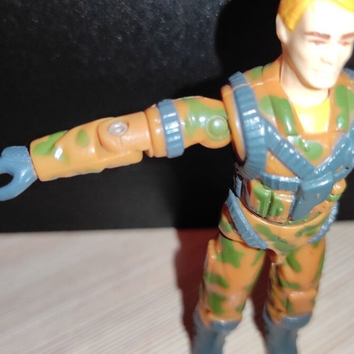 G.I.JOE Freefall (v1) 1990 action figure used with equipment