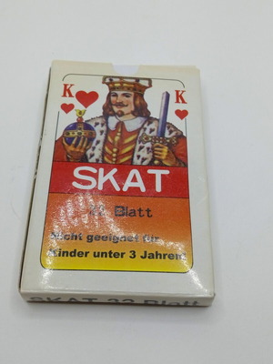 Skat playing cards, 32 cards, numbered 7 to Ace