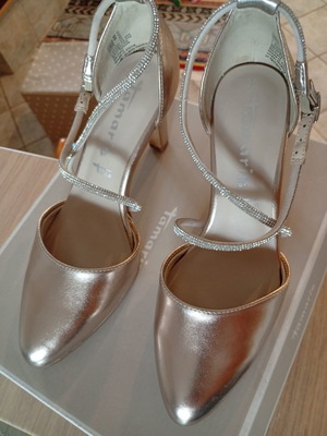 Tamaris leather sandals new, gold, size 36